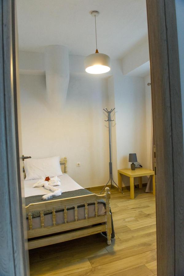 To Petrino Holidays House Metagkitsi エクステリア 写真